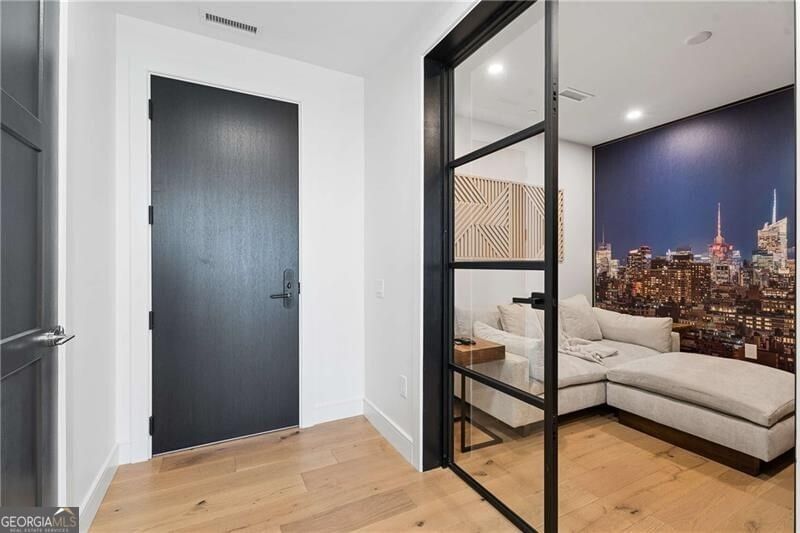 Photo 28 of 2425 Peachtree Road NE #901