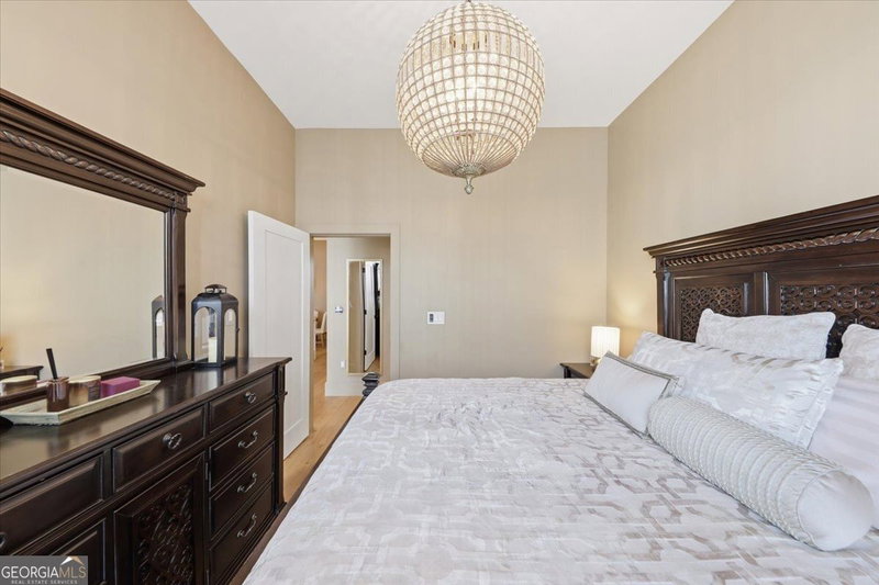 Photo 27 of 3040 Peachtree Road #1514