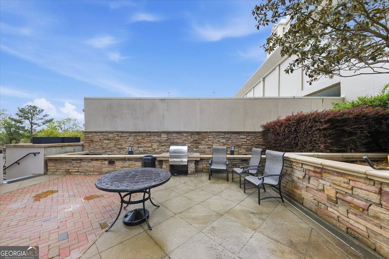 Photo 34 of 3040 Peachtree Road #1514