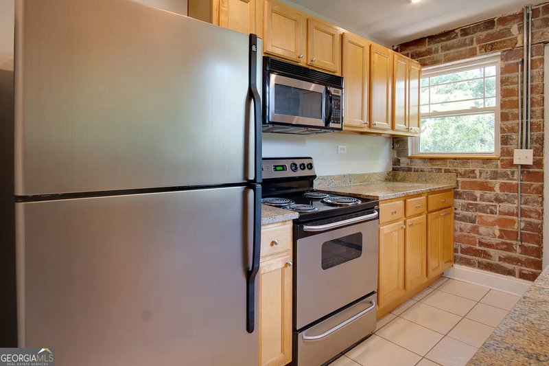 Photo 4 of 24 Daniel Street SE #14