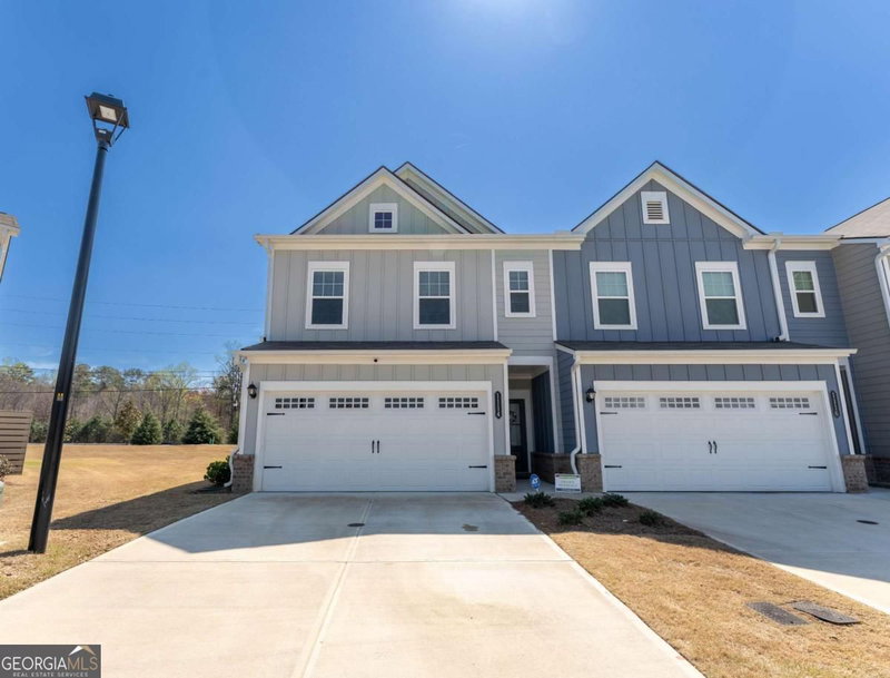 Photo 2 of 1114 Chastain Drive