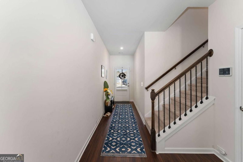 Photo 5 of 1114 Chastain Drive