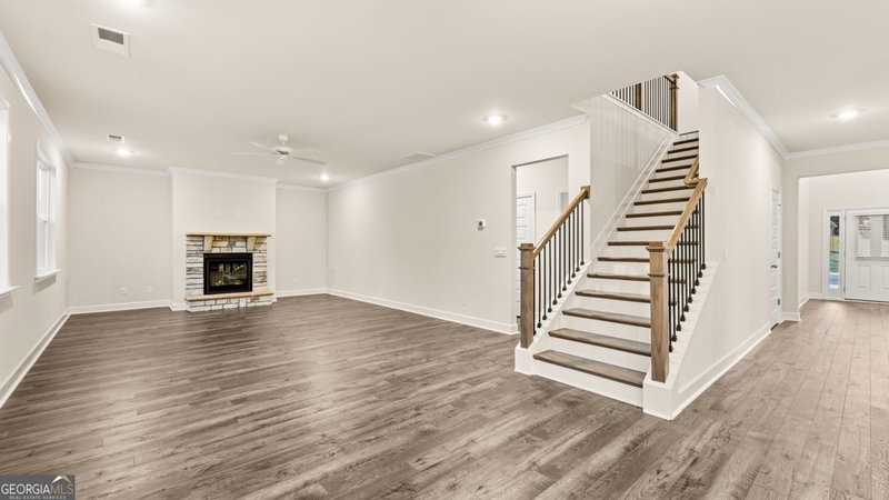 Photo 14 of 60 Townsend Drive
