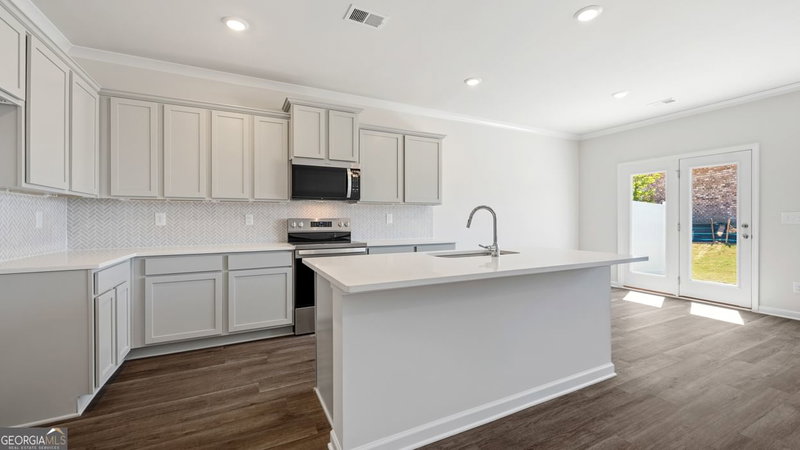 Photo 9 of 1302 Aura Lane