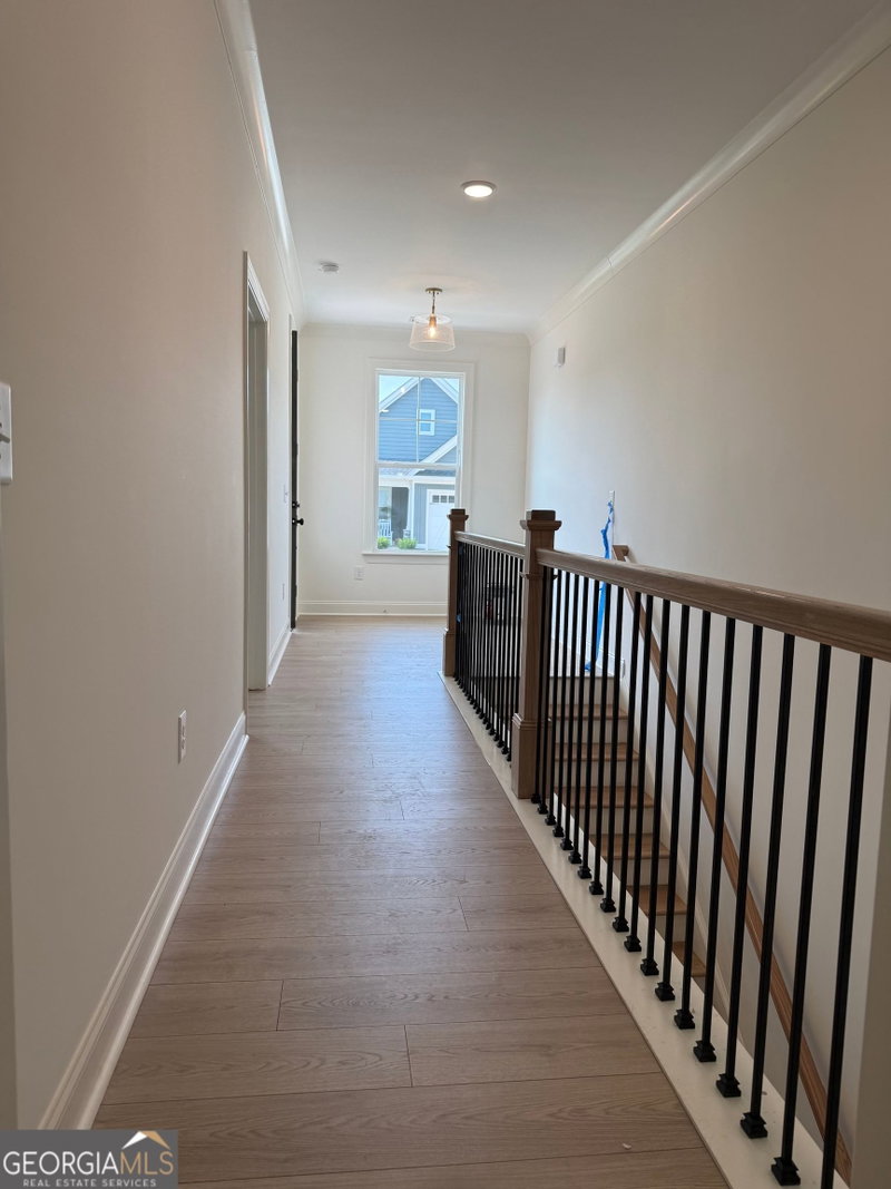 Photo 7 of 106 Live Oak Lane