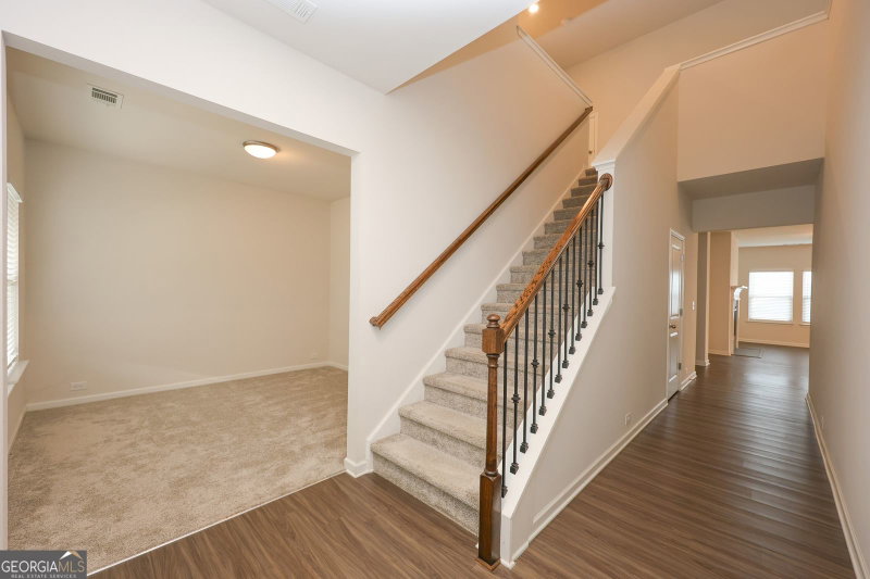 Photo 10 of 1847 Azure Grove Court