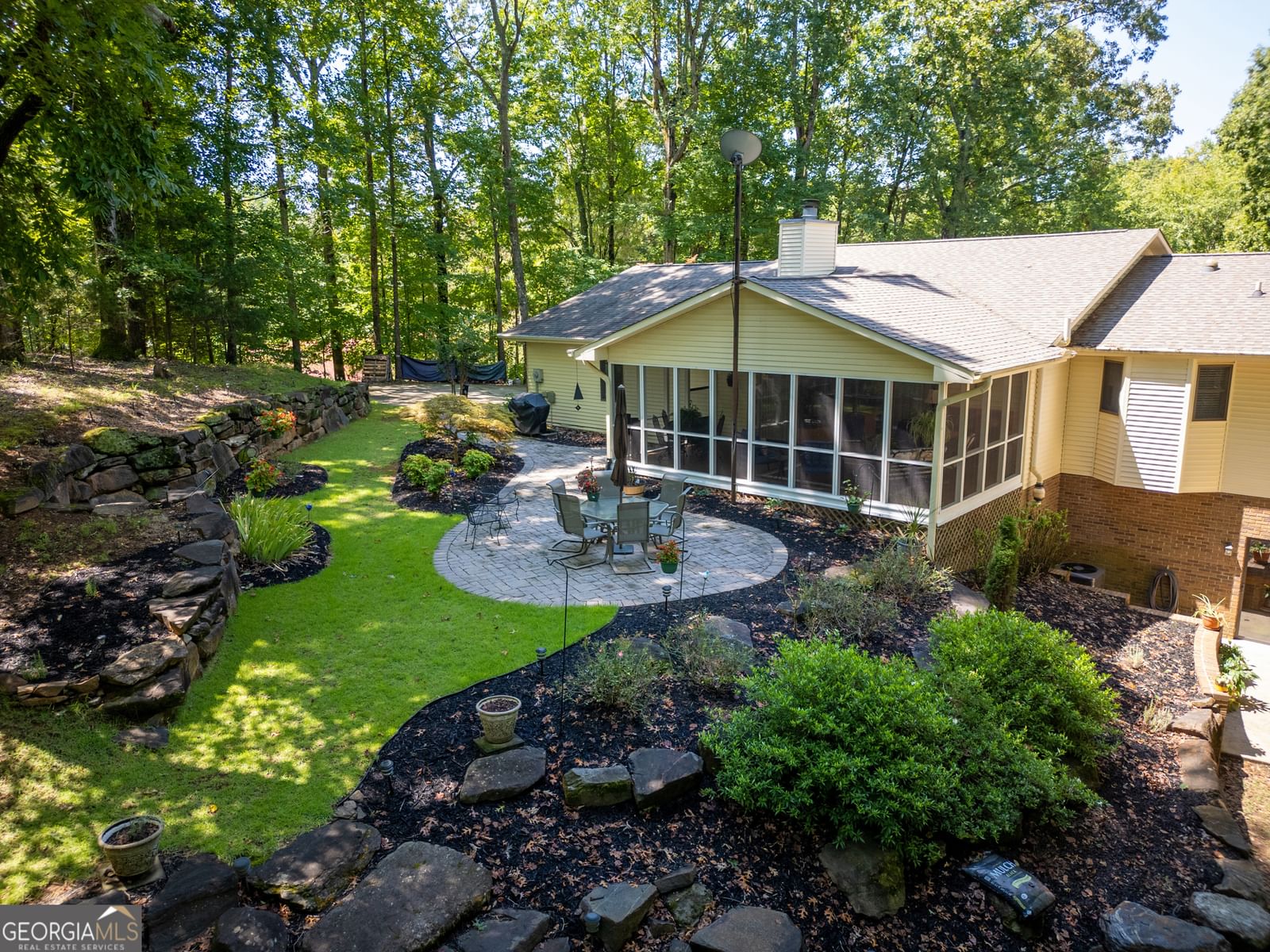 910 Chickasaw Drive, Westminster, SC 29693
