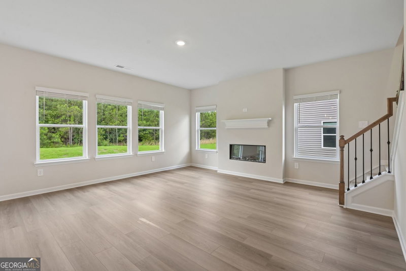 Photo 11 of 26 Rise Road