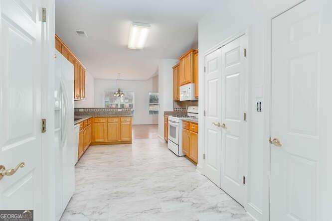 Photo 16 of 3402 Raes Creek Road SW #27