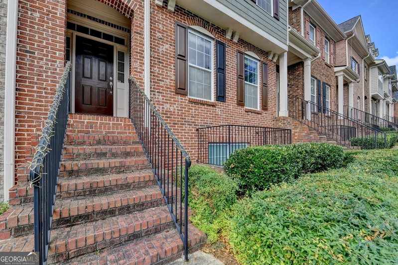 Photo 4 of 2343 Gallard Street