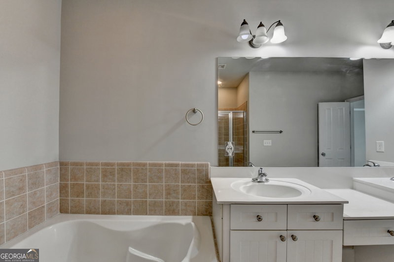Photo 41 of 2343 Gallard Street