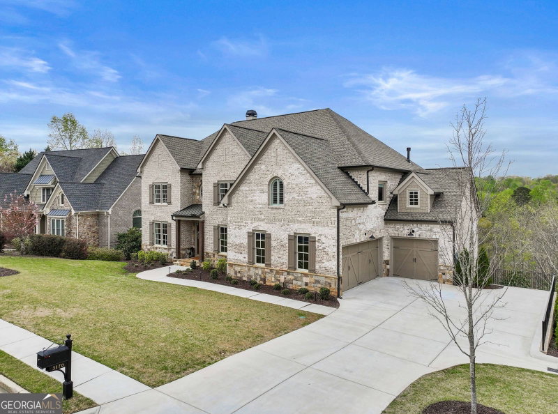 3170 Glastonbury Lane