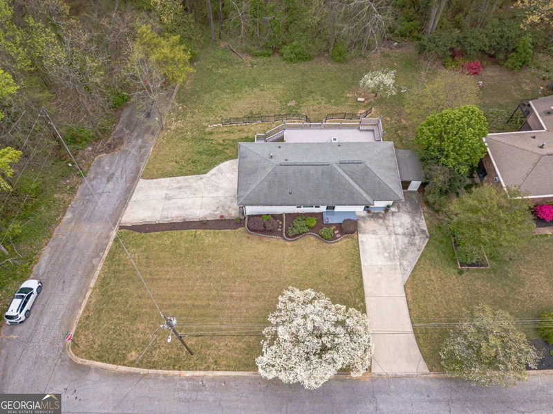 Photo 58 of 2396 Elmwood Circle SE