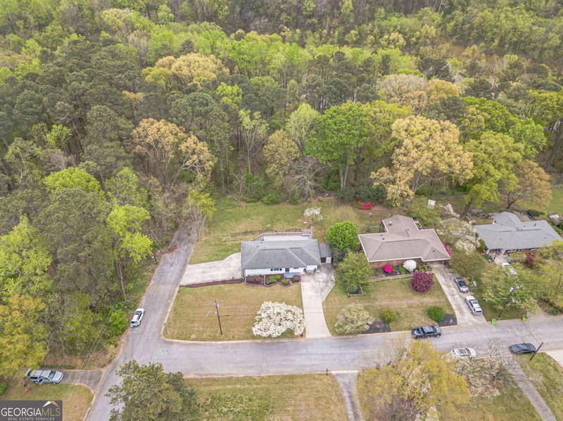 Photo 59 of 2396 Elmwood Circle SE
