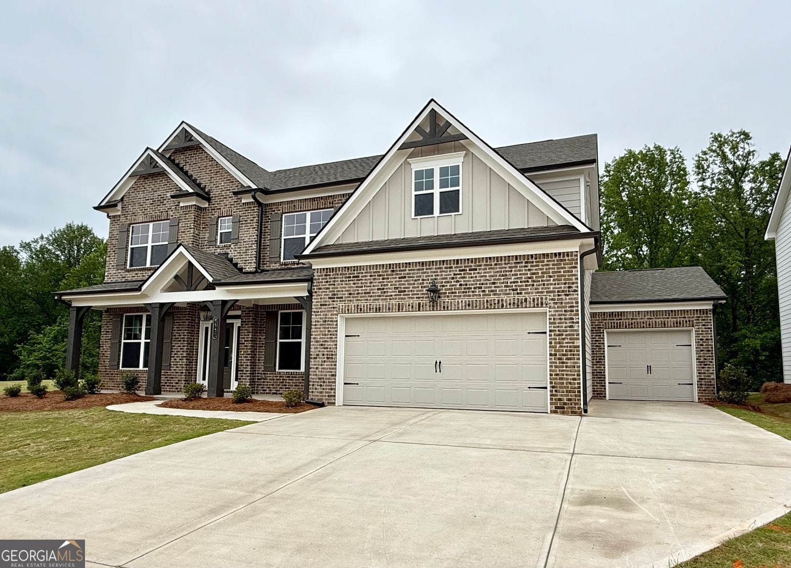 5511 Tullis Drive, Gainesville, GA 30507