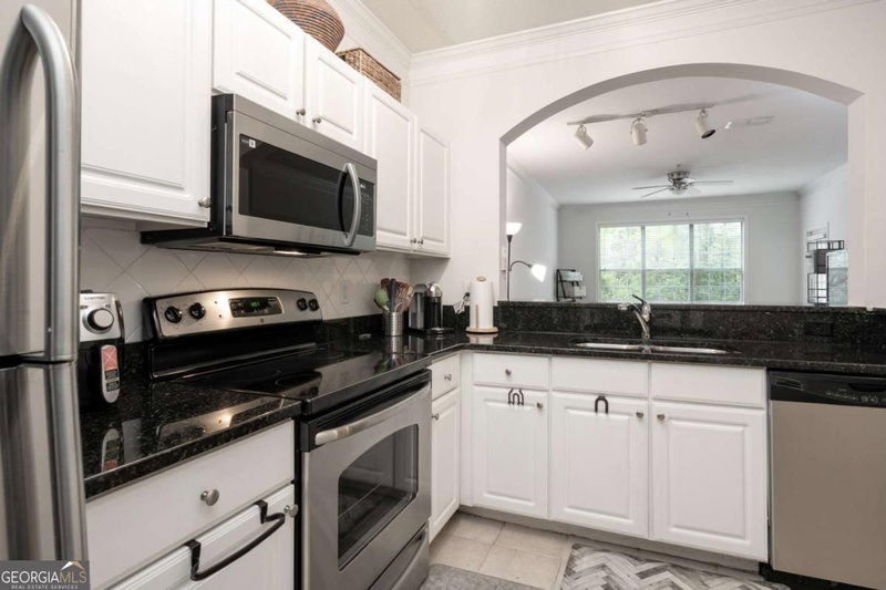 Photo 7 of 1128 Westchester Ridge NE