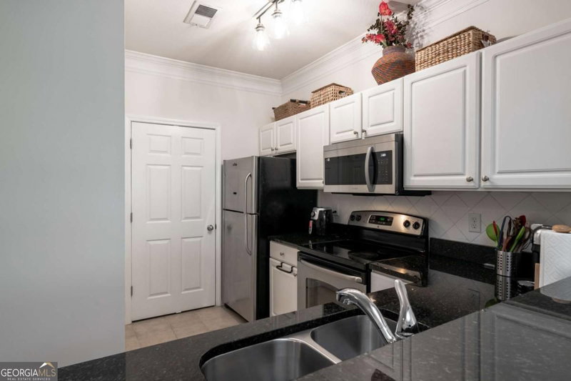 Photo 8 of 1128 Westchester Ridge NE