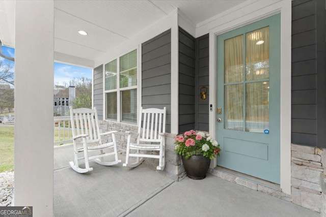 Photo 4 of 15 Lakeside Way NE