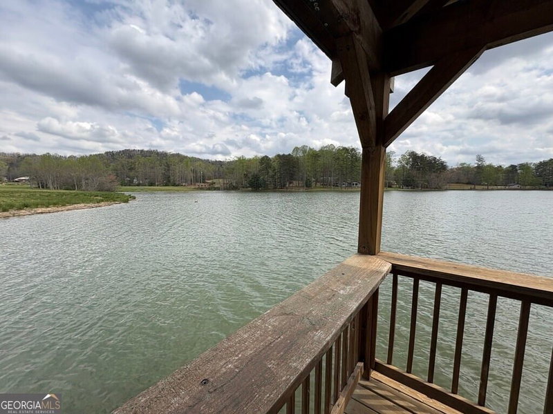 Photo 11 of 21 Yonah Lake Drive