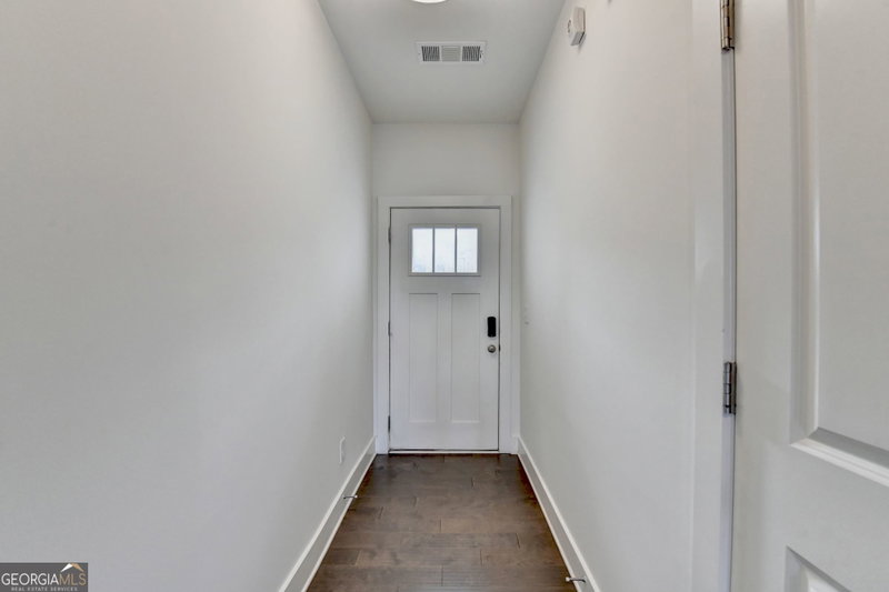 Photo 4 of 207 N Auburn Landing Place