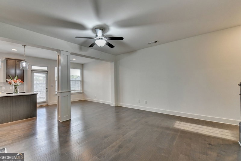 Photo 8 of 207 N Auburn Landing Place