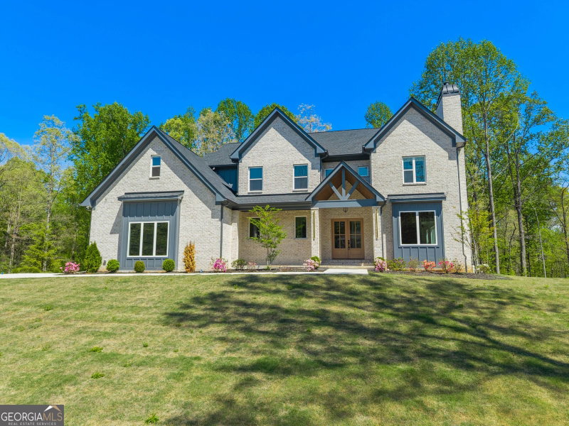 1136 Lexington Ridge Road