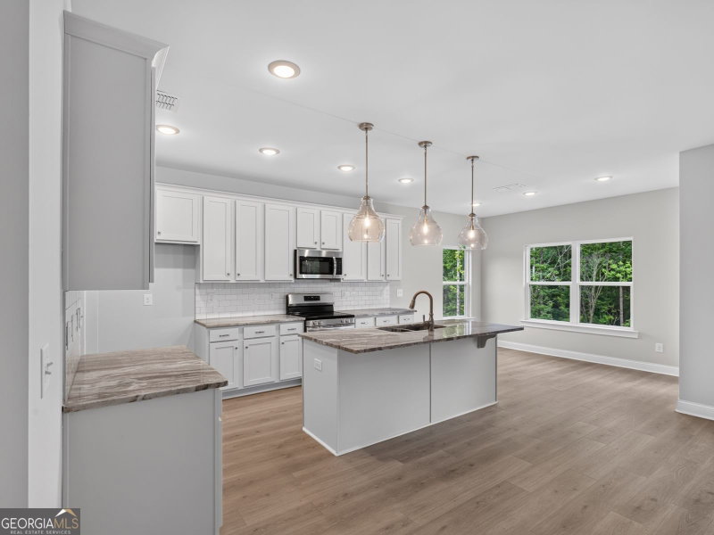 Photo 21 of 37 Radian Way