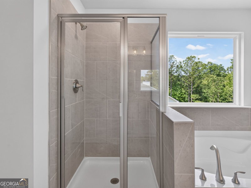 Photo 8 of 37 Radian Way