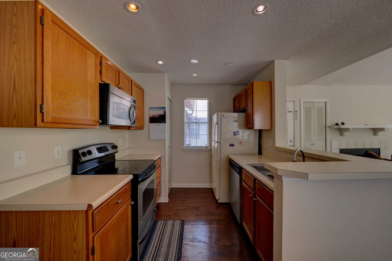 Photo 11 of 1315 Red Deer Way ## 255