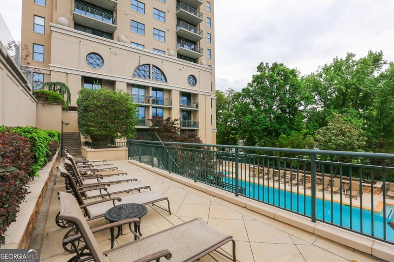 Photo 34 of 3040 Peachtree Road #613