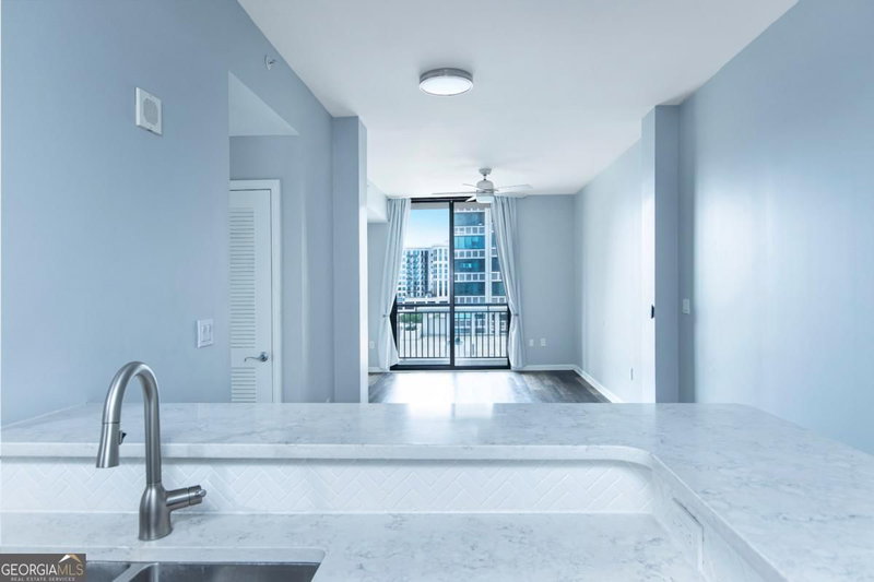 Photo 6 of 3040 Peachtree Road #613