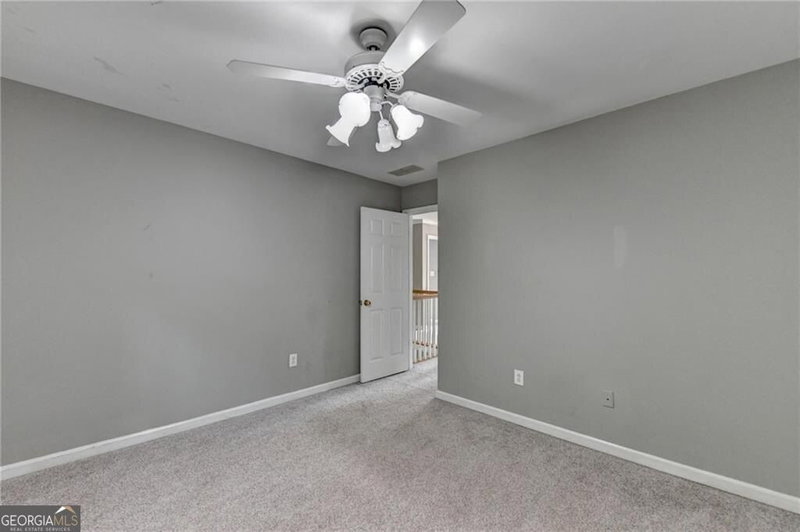Photo 43 of 1015 Rowe Oak Circle