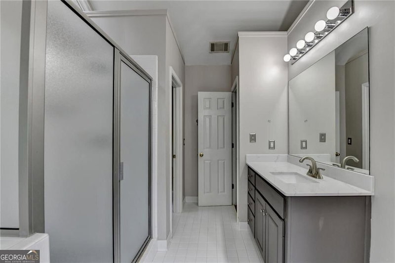 Photo 56 of 1015 Rowe Oak Circle