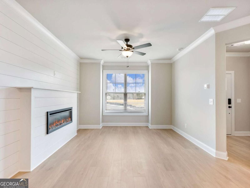 Photo 4 of 107 Grand Highlands Lane