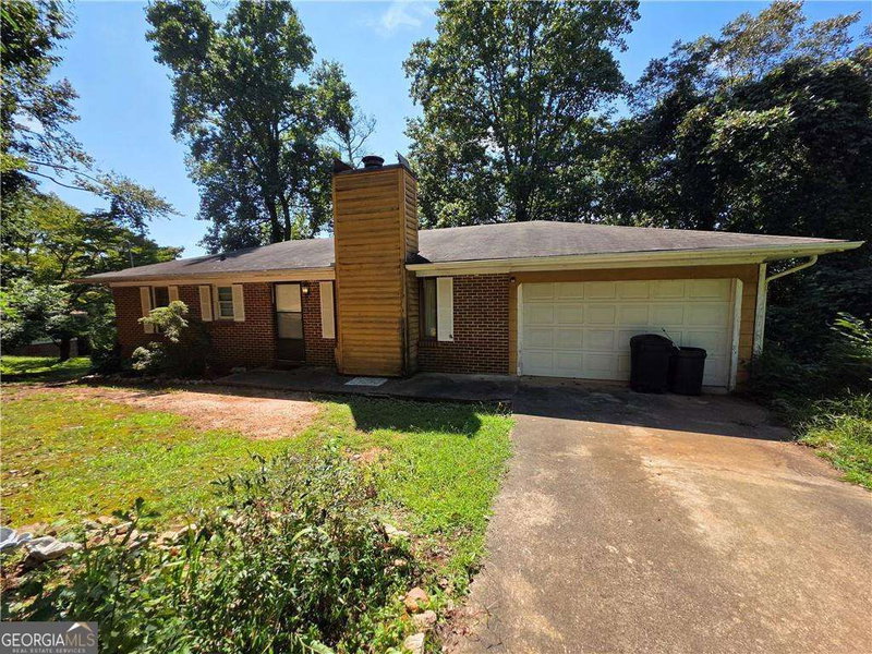 Photo 2 of 4107 Belvedere Drive