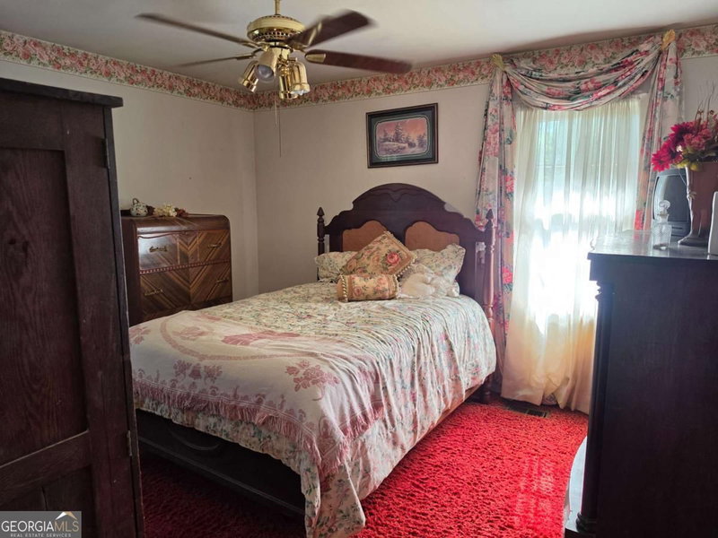 Photo 11 of 4107 Belvedere Drive
