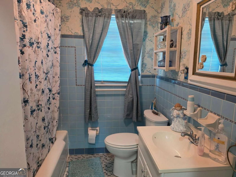 Photo 10 of 4107 Belvedere Drive