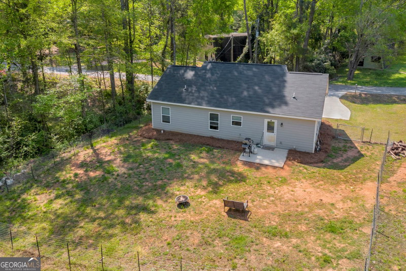 Photo 32 of 140 Rustwood Drive