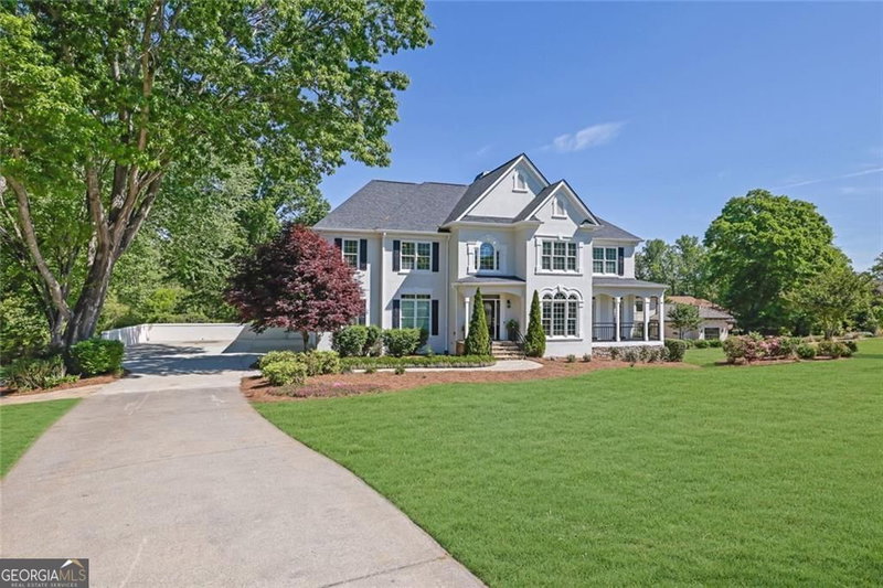4358 Willow Oak Drive