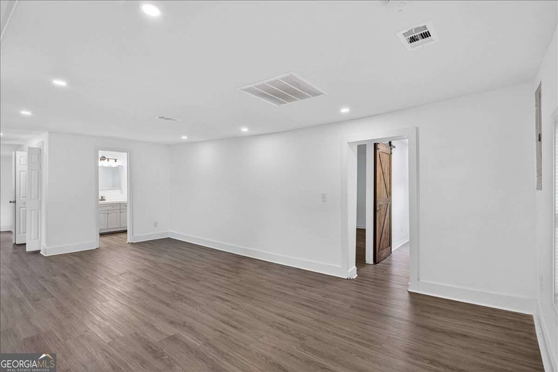 Photo 20 of 6633 Highway 140 NW