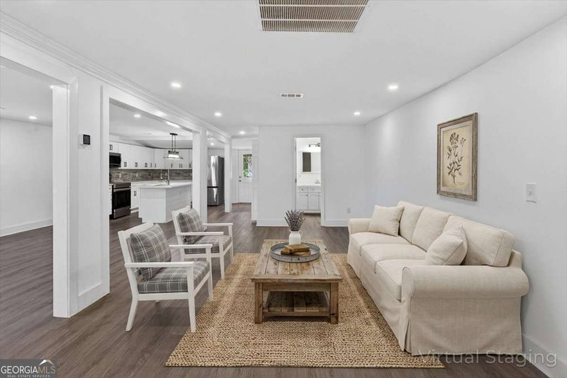 Photo 11 of 6633 Highway 140 NW