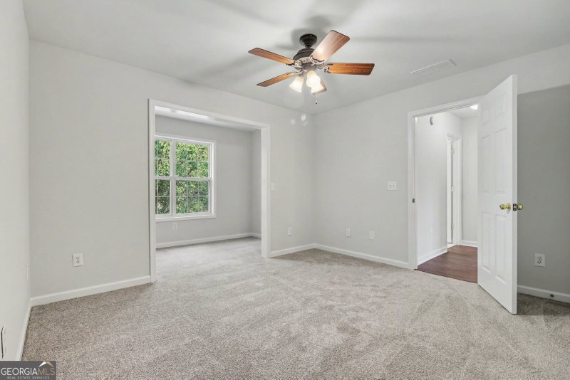 Photo 23 of 3055 Heatherstone Drive