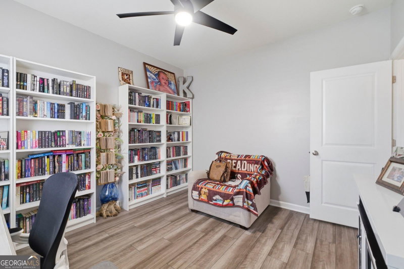 Photo 42 of 161 Verona Drive NW