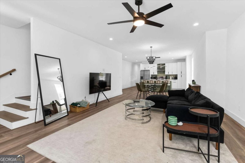 Photo 12 of 598 Formwalt Street SW