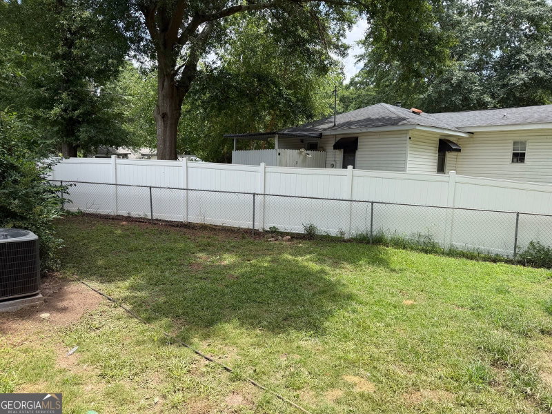 Photo 27 of 230 Glendale Drive