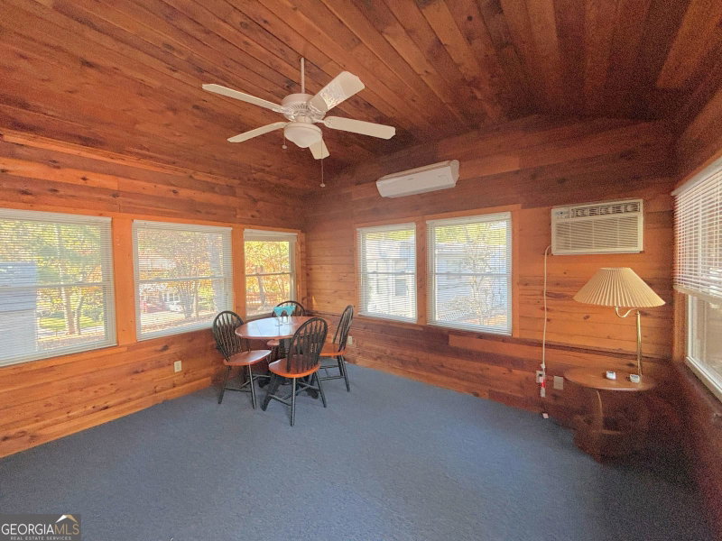 Photo 16 of 111 Maple Wood Lane