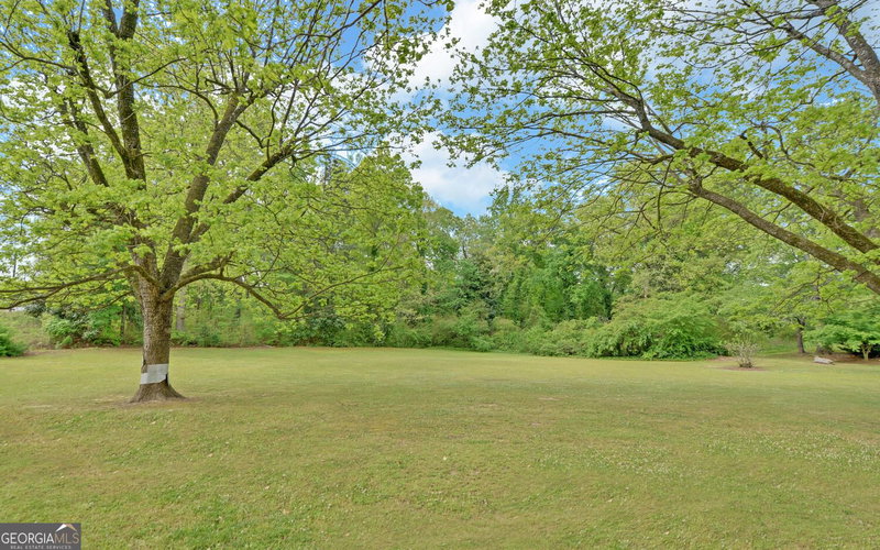 Photo 42 of 586 Collins Road