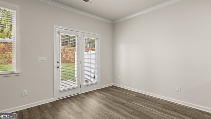 Photo 8 of 420 Silver Moon Drive
