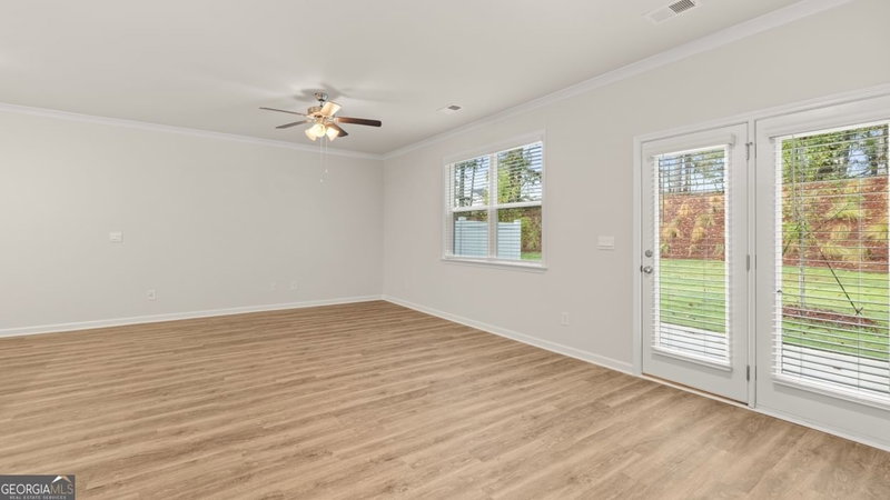Photo 13 of 430 Silver Moon Drive