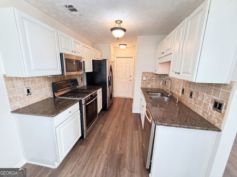 Photo 3 of 13331 Harpley Court